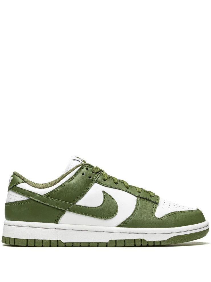 Nike Dunk Low &