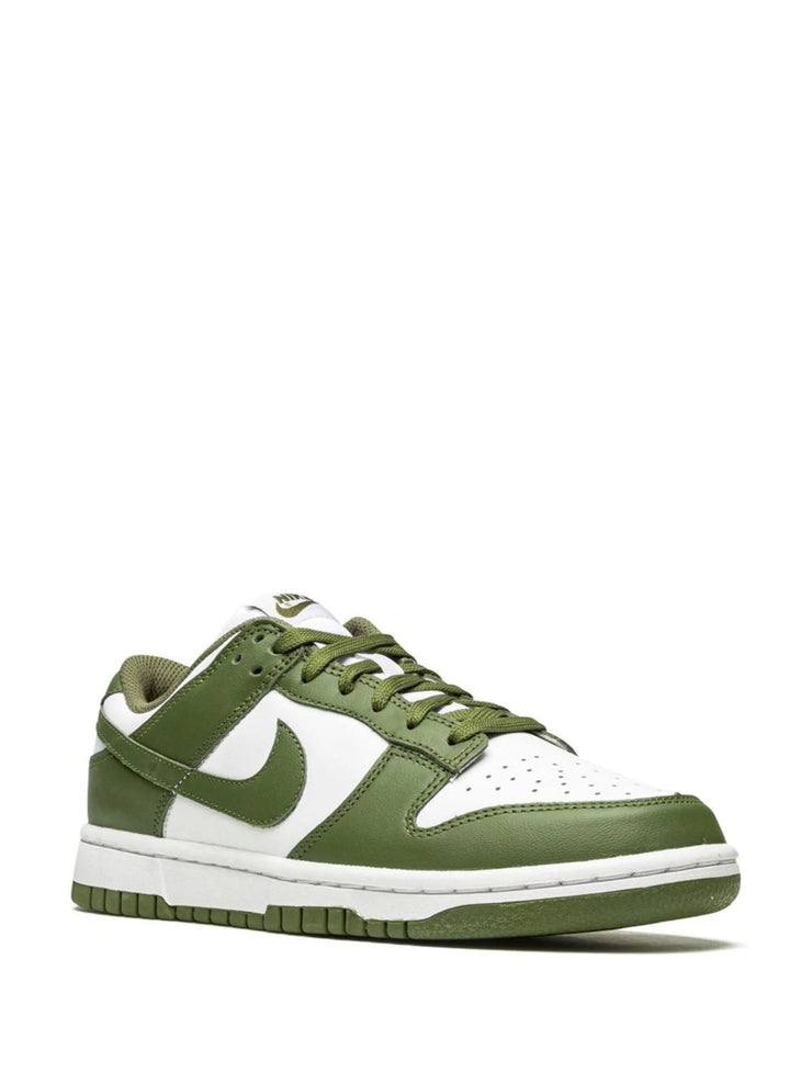 Nike Dunk Low &