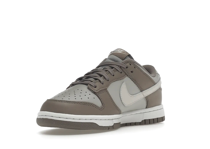 Nike Dunk Low Bone Beige