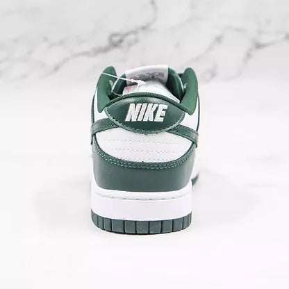 Nike Dunk Low Spartan Green